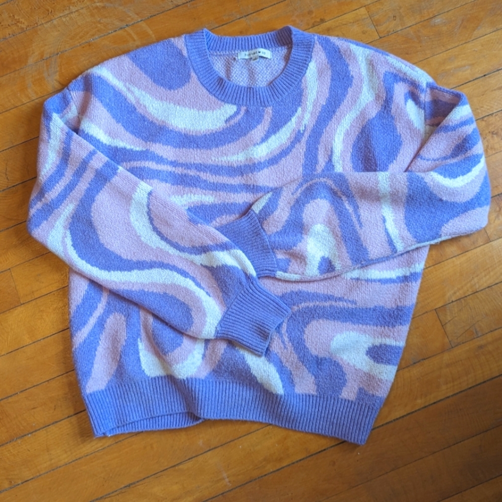 Swirl sweater inspired by House of Sunny